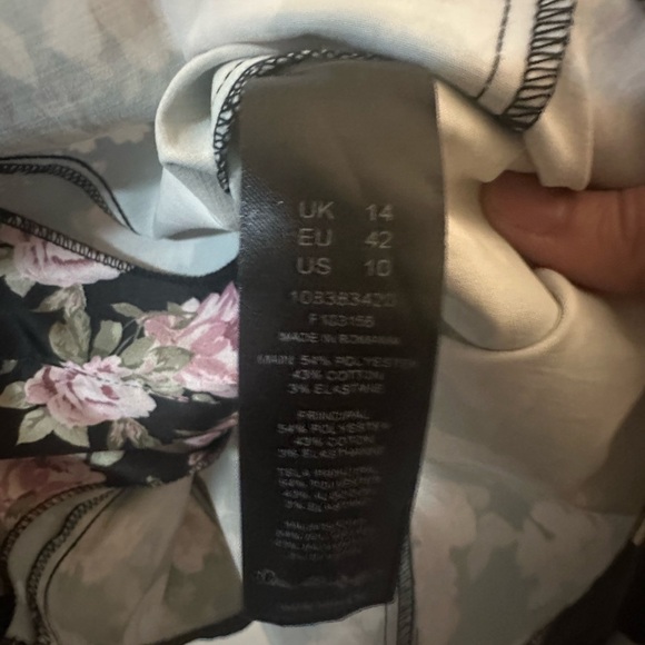 Black Pink Floral Long puff Sleeve Cropped Corset Tue Up Top - Picture 8 of 10